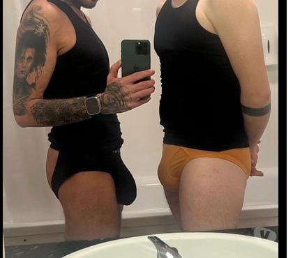Gay Escorts Warrington Town Centre Warrington - Photos for 2 Guys Horny & ready for fun!!