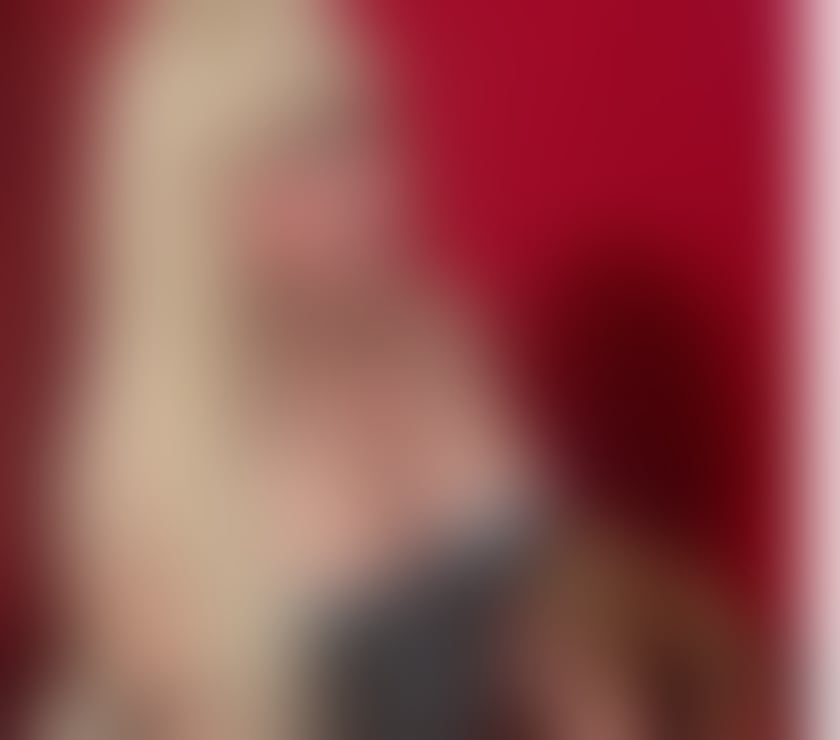 Escorts West Yorkshire Calderdale - Photos for Marilyn Thai Tran