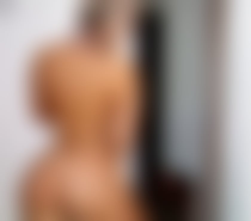 Escorts South West London South Wimbledon - South West London - Photos for Surprises that will brighten your day. DUO WIMBLEDON ❤️