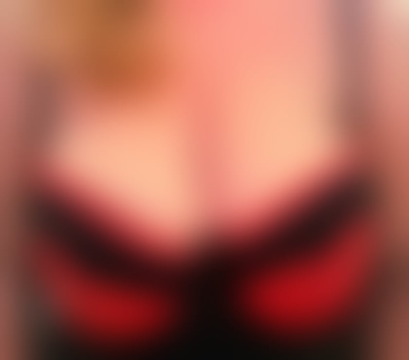 Escorts Greater Manchester Tameside - Photos for Scarlets massage