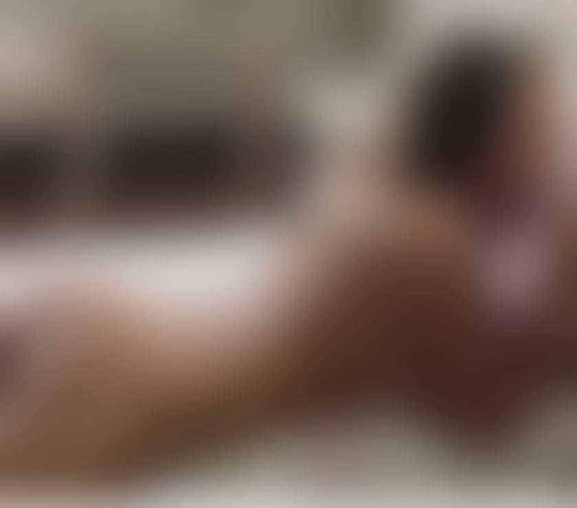 Escort Luton Town Centre Luton - Photos for 🤗🤗 LOLA. New in Town🫠 real photos!