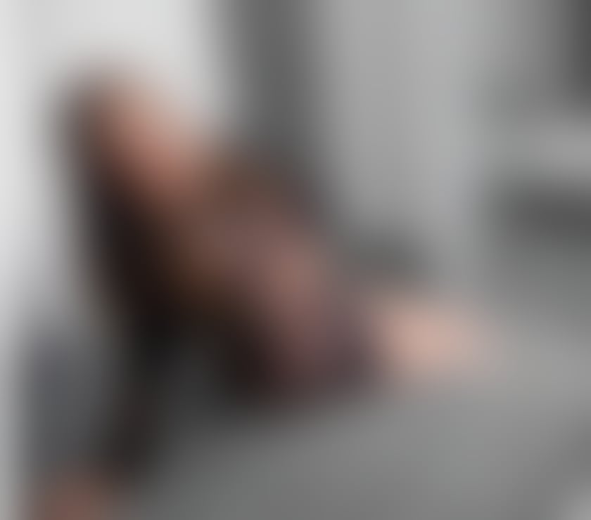 Escort Luton Town Centre Luton - Photos for 🤗🤗BUSTY LOLA. New in Town🫠 real photos!