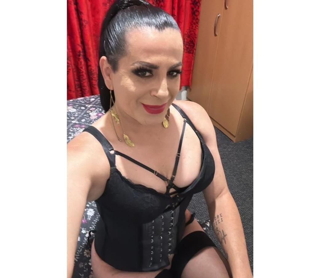 Trans Escorts East London Redbridge - Photos for TS Miranda beautiful Latina very powerful for your fantasies