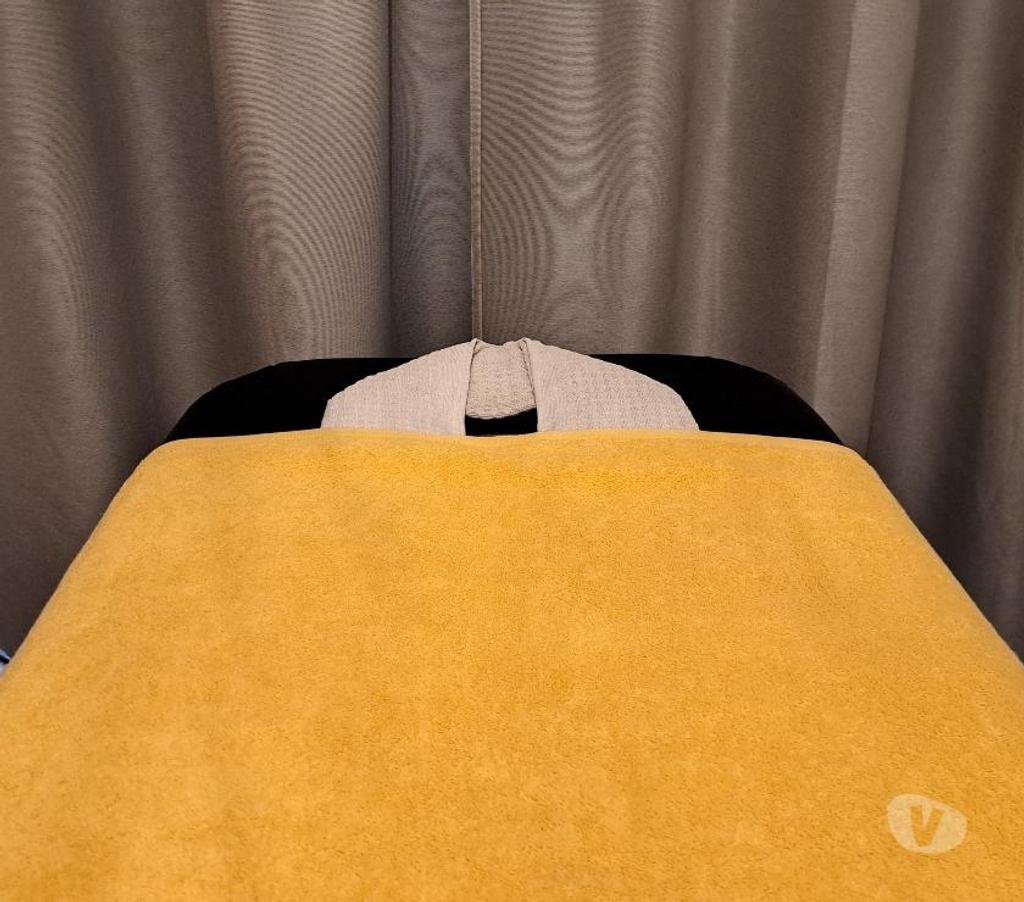 Full body massage Worcestershire Bromsgrove - Photos for Rejuvenating fusion massage offered by male therapists.