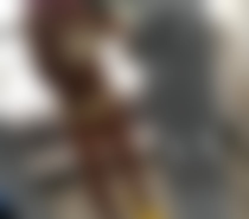 Escorts Bedfordshire Central Bedfordshire - Photos for NEW PETITE ENGLISH BRUNETTE