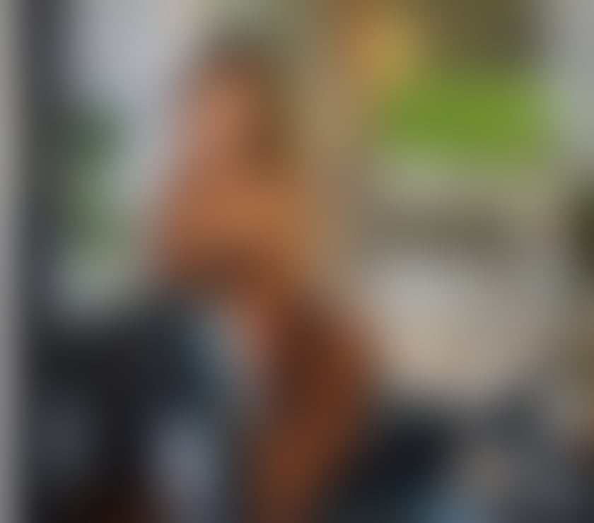 Trans Escorts Tyne and Wear Newcastle upon Tyne - Photos for Feminine Southeast Asian Pre-op Transwoman