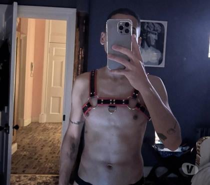 Gay escorts Leeds City Centre Leeds - Photos for Brazilian Hot 🔥😈 party 🎉