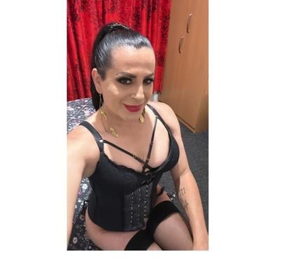 Transsexual Stratford East London - Photos for TS Miranda beautiful Latina very powerful for your fantasies