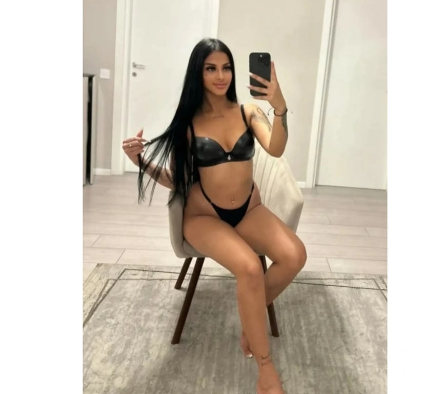 Escorts Glasgow Gorbals - Glasgow - Photos for Escort&Massage Isabelle