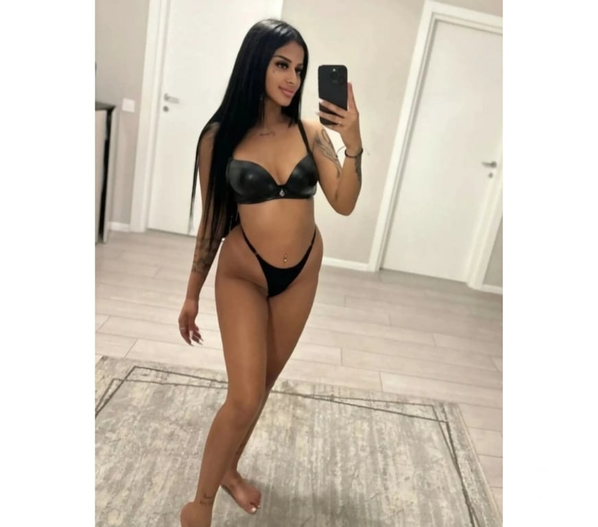 Escorts Glasgow Gorbals - Glasgow - Photos for Escort&Massage Isabelle