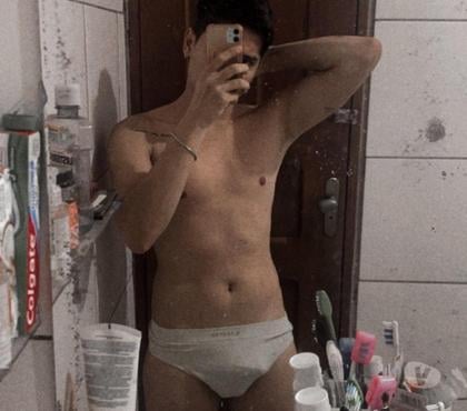 Gay escorts Hendon Central Station North West London - Photos for Party hot guy🇧🇷