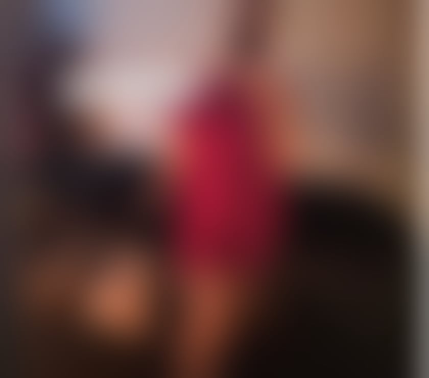 Escort Swansea City Centre Swansea - Wales - Photos for 6am - 9pmwelsh MILKING TABLE Swansea