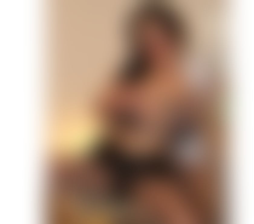 Escorts Wiltshire Swindon - Photos for HOT AND HORNY British Busty FILTHY MILF CALL NOW