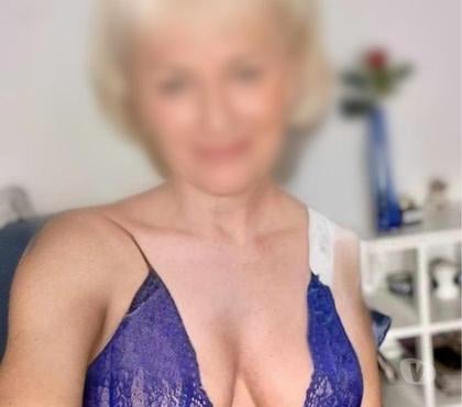  Escorts Chester Cheshire West and Chester - Photos for Exotic massage & hj * hot oil B2B & Tantric * pro masseuse