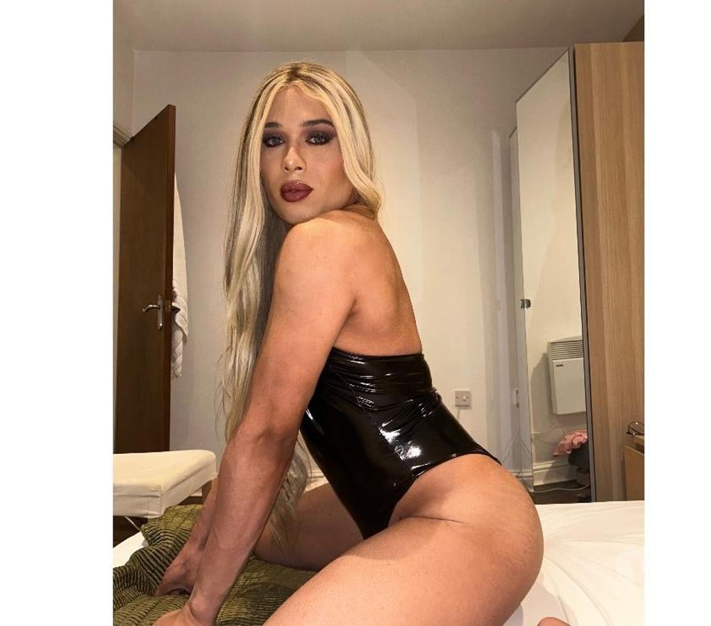 Trans Escorts Derbyshire Derby - Photos for Victoria P.A.R.T.Y