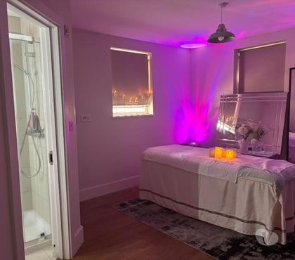 Professional massage Waterloo Central London - Photos for Massage Waterloo -Asian Spa