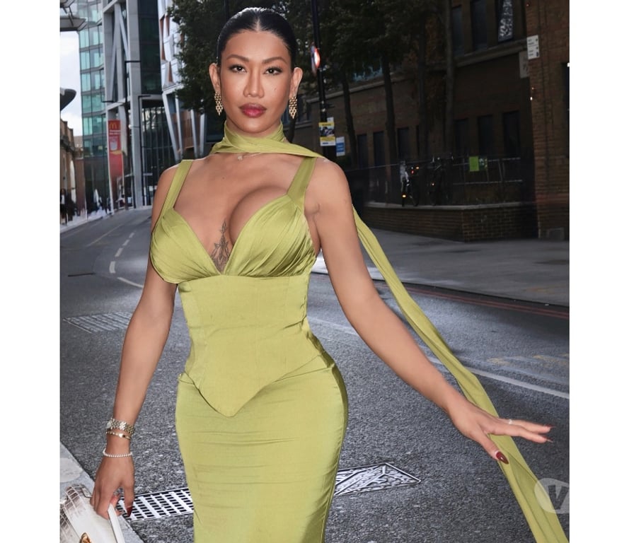 Trans Escorts South West London Earls Court - South West London - Photos for Asian Goddess In Earls Court