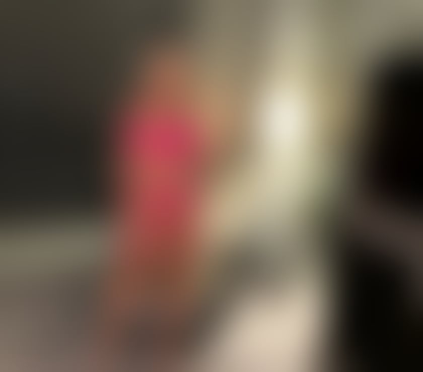 Escort Stratford East London - Photos for sexy Kate x busty big bum