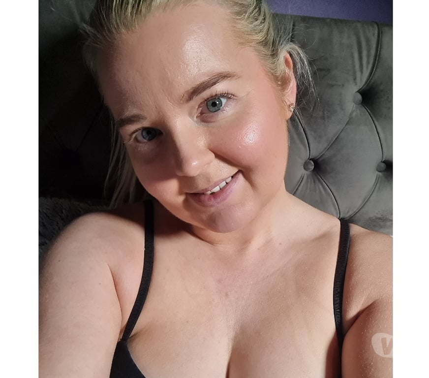 Adult Entertainment Greater Manchester Manchester - Photos for Am I as innocent as I look? Naughty blonde 07845119540