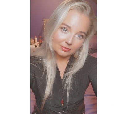 Photos for Cute Blonde Next Door ready to drain you 07845119540