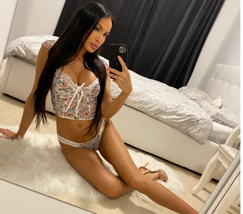 Escorts North West London Hendon Central Station - North West London - Photos for Kim ****** Sensual ****** Massage