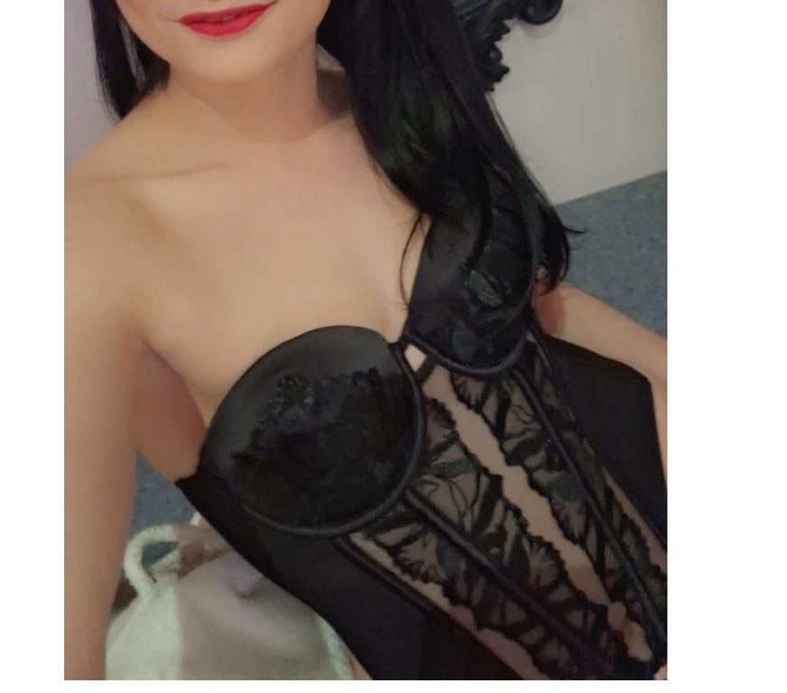 Escorts Greater Manchester Rochdale - Photos for Independent English Poppy x 15 mins £40 x