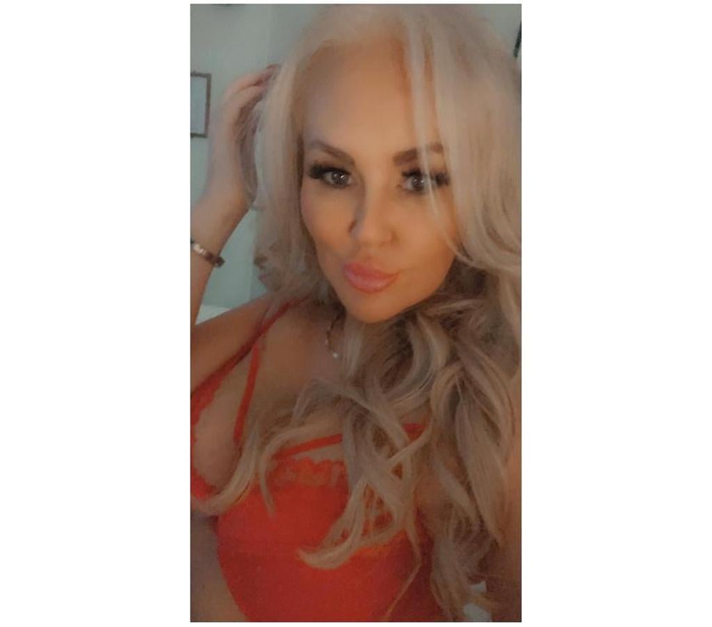 Escorts West Midlands Sandwell - Photos for Stunning Welsh Blonde