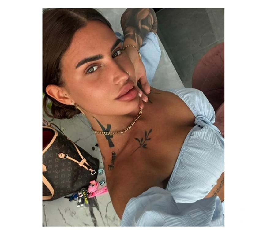 Escorts Central London Mayfair - Central London - Photos for ROXIE ADDICTION