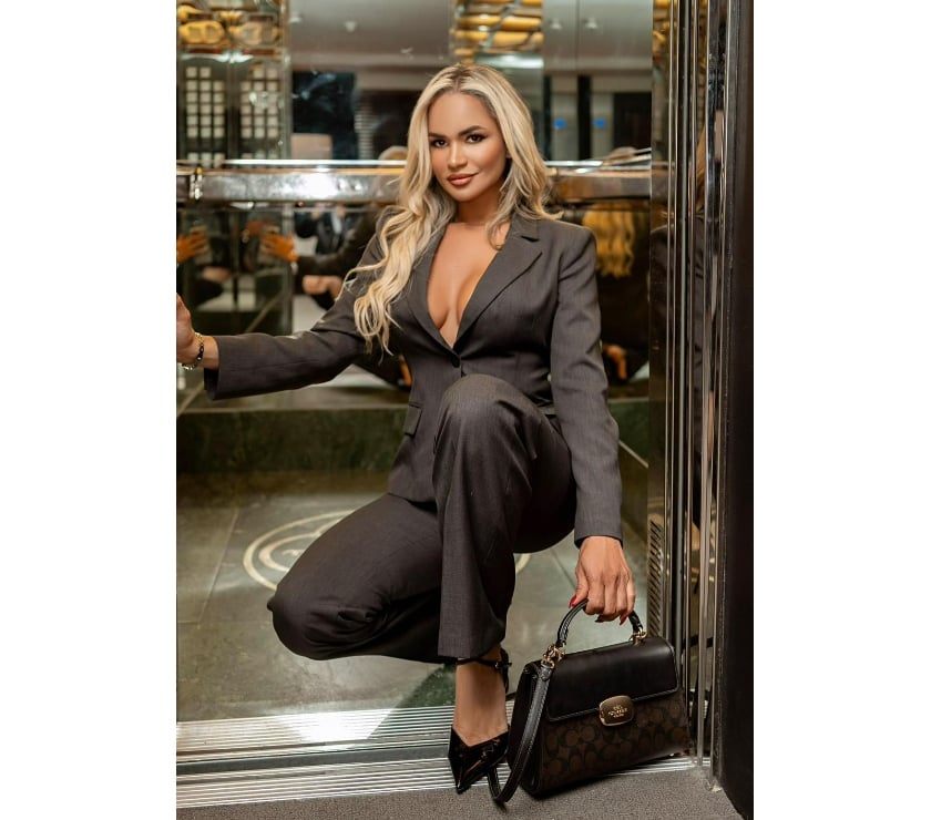 Escorts Central London Mayfair - Central London - Photos for MY NAME IS VIKY❤️🌟❤️