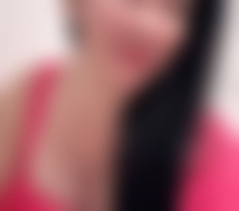 Escorts South East London Croydon - Photos for Iam a Perfect girl! Senior massage technician!