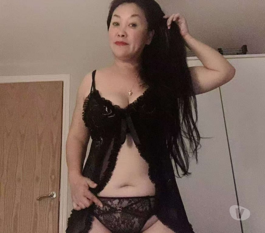 Escorts South East London Croydon - Photos for Iam a Perfect girl! Senior massage technician!