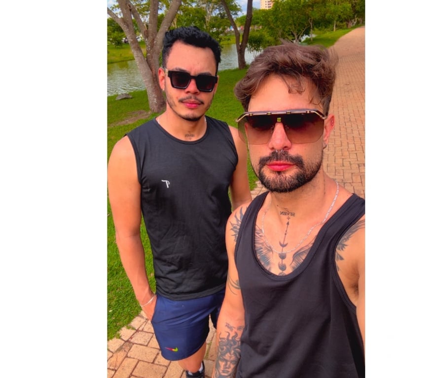  Gay massage North London Enfield - Photos for Brazilians guys for video call