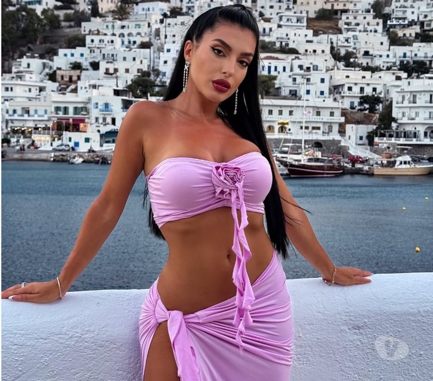 Escorts Essex Basildon - Photos for HOT GIRL 🔥 PARTY 🎉 NEWWW