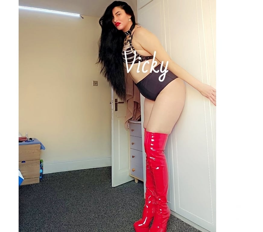 Escorts Leicestershire Leicester - Photos for HEY LOVE, I,am VICKY start 9am