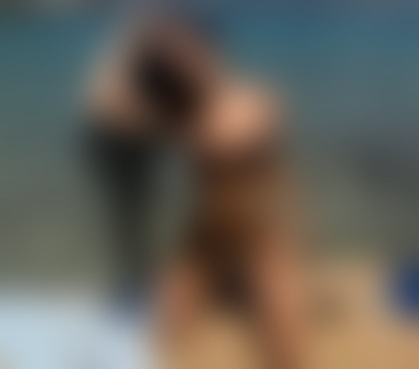 Escorts Nottinghamshire Nottingham - Photos for Real tinny BRUNETTE🔥NATURAL BODY😍🫦💋GFE