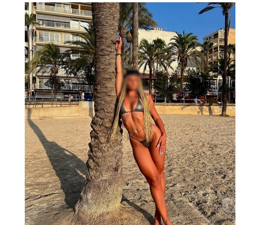 Escorts East London Walthamstow Central Station - East London - Photos for Hello everyone my name it s Kim 🩷