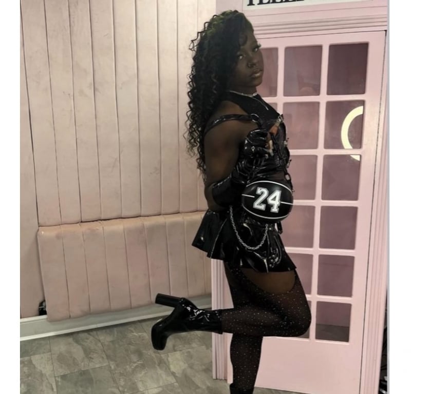 Trans Escorts West Midlands Birmingham - Photos for 💦Island Spiced Peaches🍑Online & Available Now💦