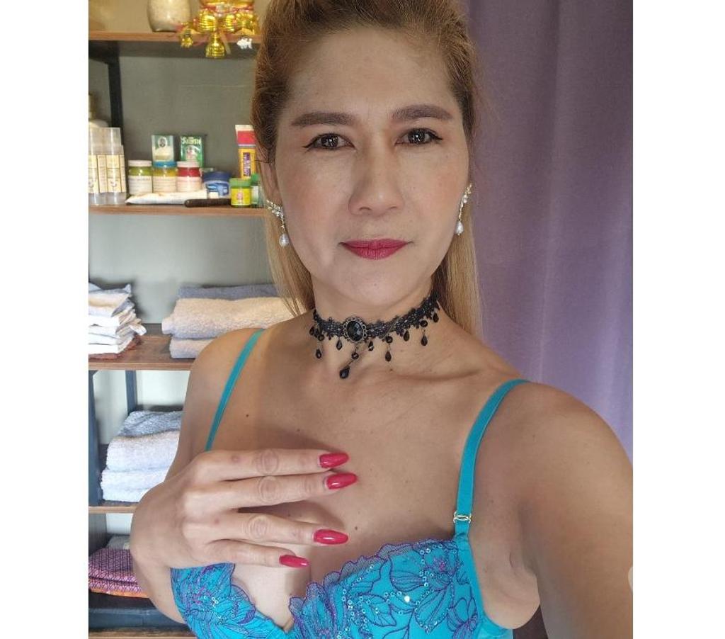 Escorts Essex Chelmsford - Photos for Genuine traditional Thai massage by Na Na