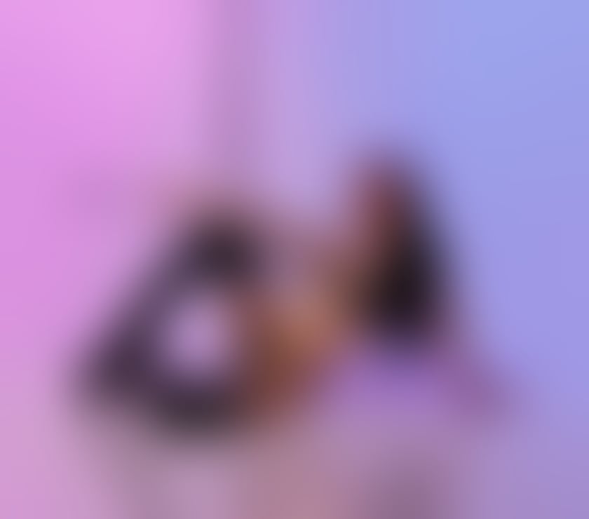 Trans Escorts South West London Earl`s Court Station - South West London - Photos for Pretty and petite ladyboi 4 u