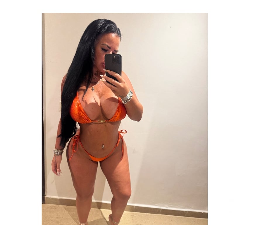 Escorts West Yorkshire Leeds - Photos for 😈NAUGHTY EX STRIPPER😈 WITH A JUICY ASS🍑