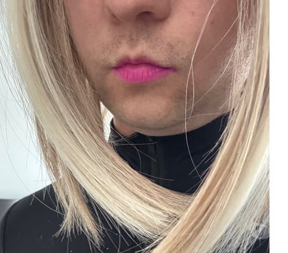 Adult Entertainment Kingsway Derby - Photos for Sissy boy..Pic swap, video calls + bundles