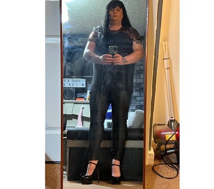 Gay Dating Park Hill Sheffield - Photos for Looking for a master or mistress