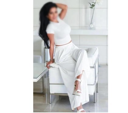 Escorts and Massages Yeovil Somerset - Photos for 💕Latina ✨Stunning Mature 🌹High Class