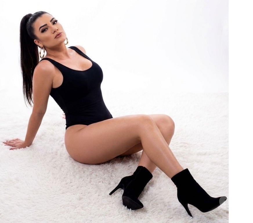 Escorts North West London Dollis Hill - North West London - Photos for Bela Stunning BRAZILIAN ⚜️IN DOLLIS HILL NW2