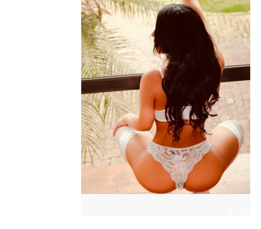 Trans Escorts West Midlands Birmingham - Photos for Stunning Sexy Nora
