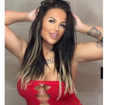 Escorts Bradford City Centre Bradford - Photos for 🇬🇧BRITISH MERCEDES BRADFORD❤️ JACUZZI