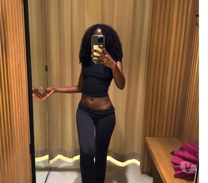 Escorts West Yorkshire Leeds - Photos for Ebony- pretty looking chocolate lady