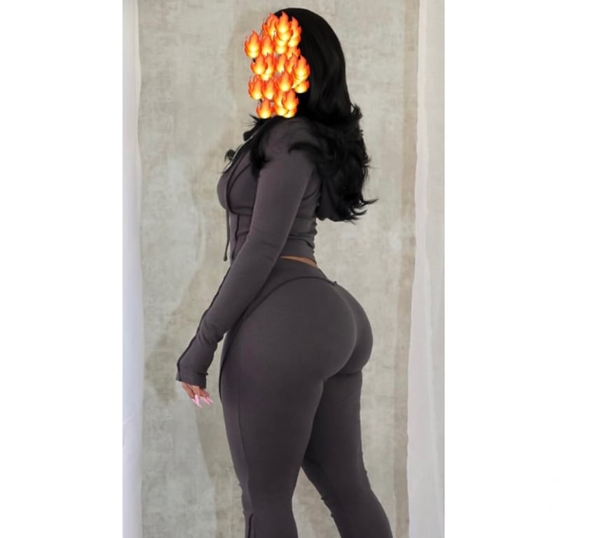 Escorts Buckinghamshire Milton Keynes - Photos for HOT BOOTY🍑 PARTY GIRL👅 INCALL OUTCALL