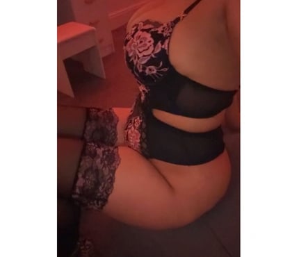 Escorts and Massages Braunstone Leicester - Photos for Sweet Petite Mia - Tailored For You 💋
