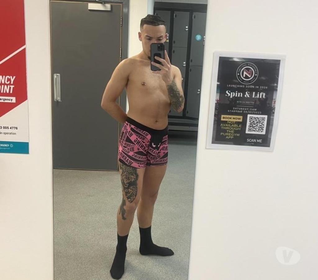  Gay massage Greater Manchester Manchester - Photos for Student Male Escort